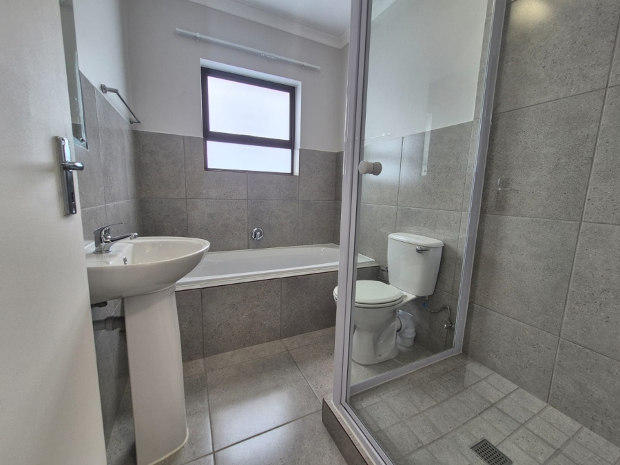 To Let 2 Bedroom Property for Rent in Stellendale Western Cape